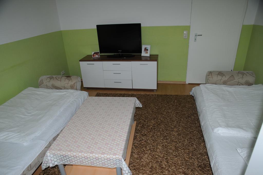 Agt Hannover Messe Zimmer Dış mekan fotoğraf
