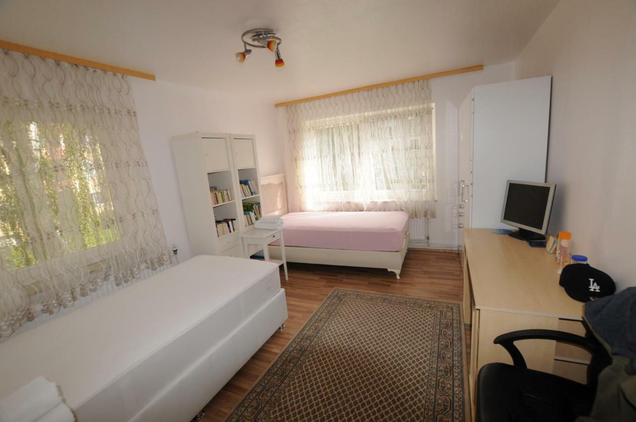 Agt Hannover Messe Zimmer Dış mekan fotoğraf